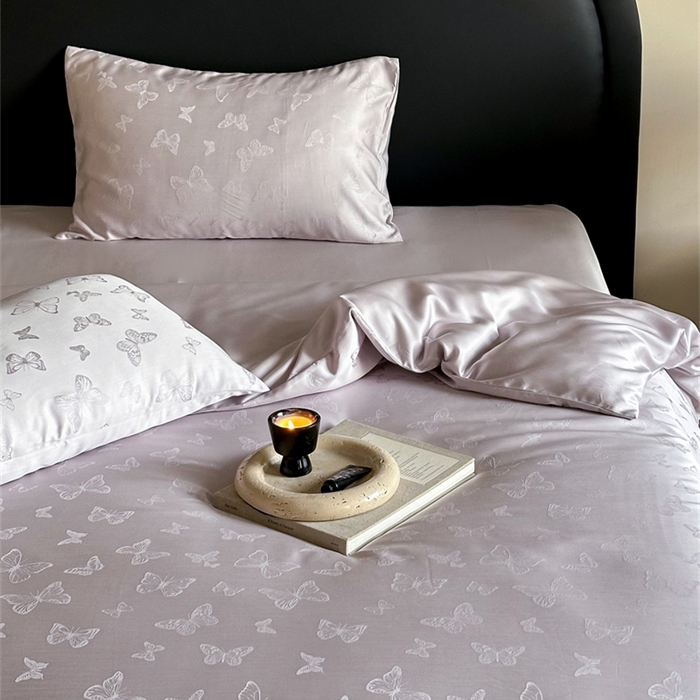 91家纺网 家纺一手货源 找家纺 FORTWO2025新款60支兰精天丝浮雕提花四件套		 云渺-紫