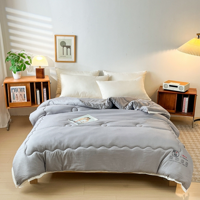 91家纺网 家纺一手货源 找家纺 百花王2025新款泡泡棉纯色简约升级款大豆被子被芯 原棉大豆被泡泡升级款 -灰色