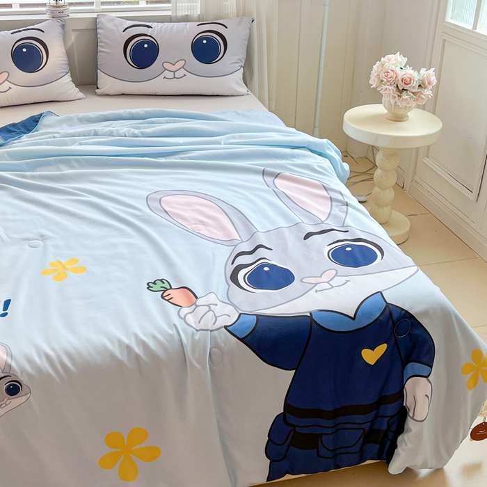 91家纺网 家纺一手货源 找家纺 海岛哥哥 2025新款水洗棉大版卡通夏被 萌萌兔子