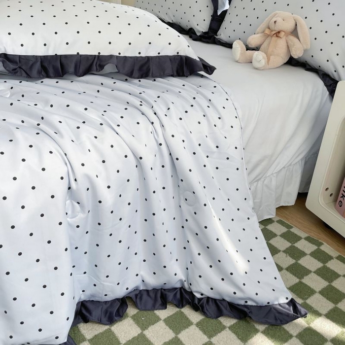 91家纺网 家纺一手货源 找家纺 绣女坊  2025新款水洗天丝夏被四件套 蓝色圆点