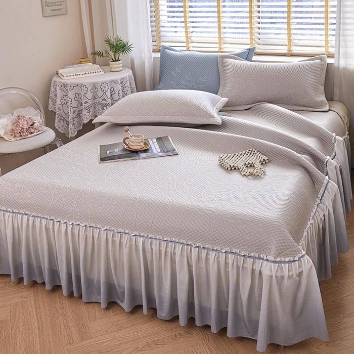 91家纺网 家纺一手货源 找家纺 桂雅居 2025春夏新款高分子凉席三件套床裙款 优雅灰