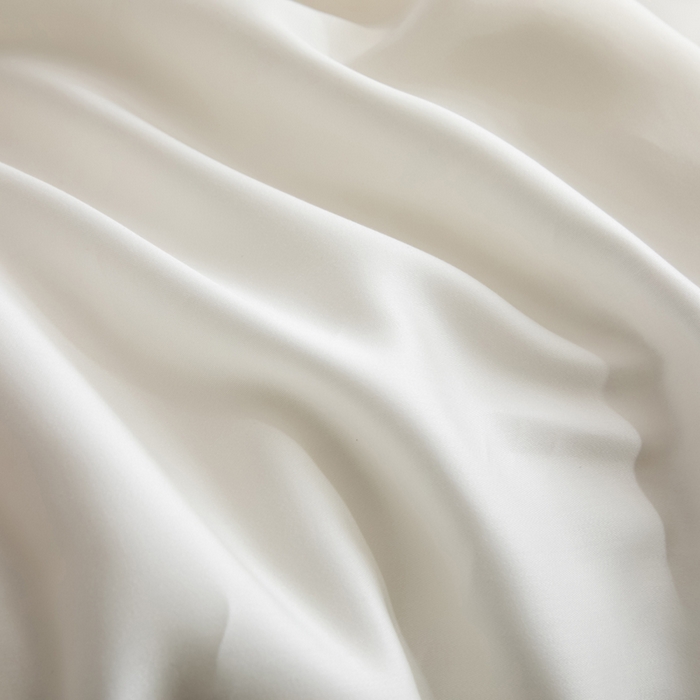 91家纺网 家纺一手货源 找家纺 桂雅居2025新款80支进口莱赛尔双丝夏被-达芙妮 象牙白