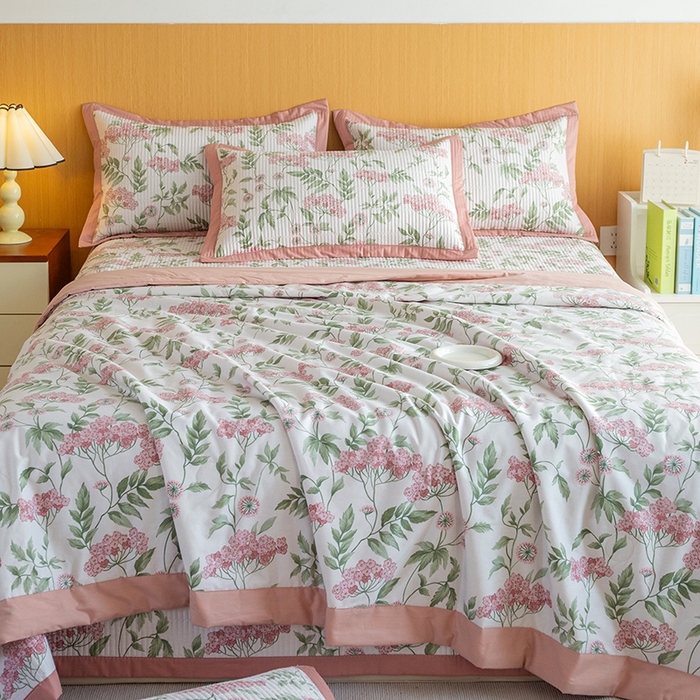 91家纺网 家纺一手货源 找家纺 晨晨家纺2025新款双面全棉床盖款三件套 萱梦