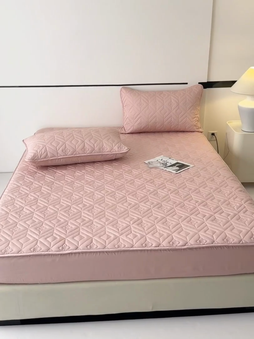 91家纺网 家纺一手货源 找家纺 云雀   2025新款舒适莱赛尔天丝夹棉床笠 菱格床笠-豆沙