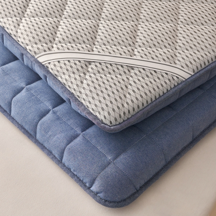 91家纺网 家纺一手货源 找家纺 锦丝钰床垫 2025新款色织水洗棉棉花床垫 牛仔蓝