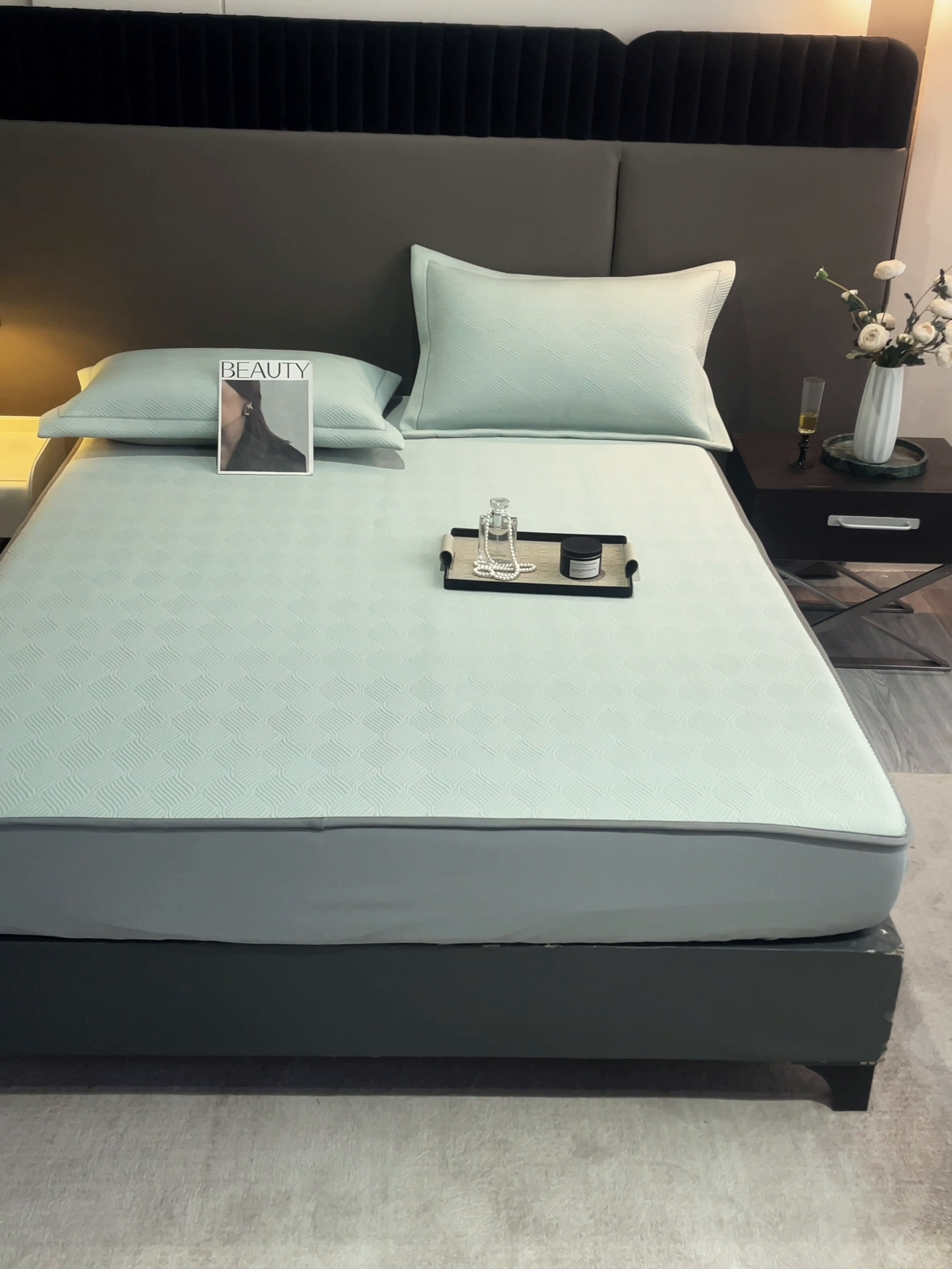 91家纺网 家纺一手货源 找家纺 （总）桂雅居 2025新款高科技冷凝高分子超速凉感软席三件套