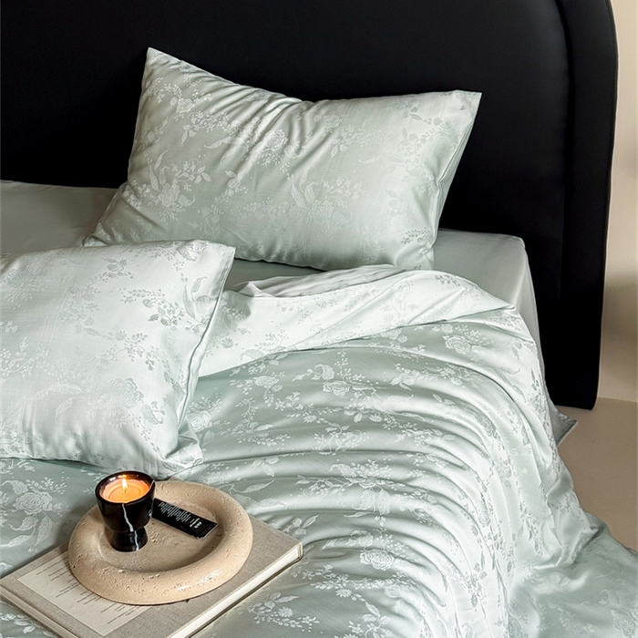 91家纺网 家纺一手货源 找家纺 FORTWO2025新款60支兰精天丝浮雕提花四件套		 满庭芳