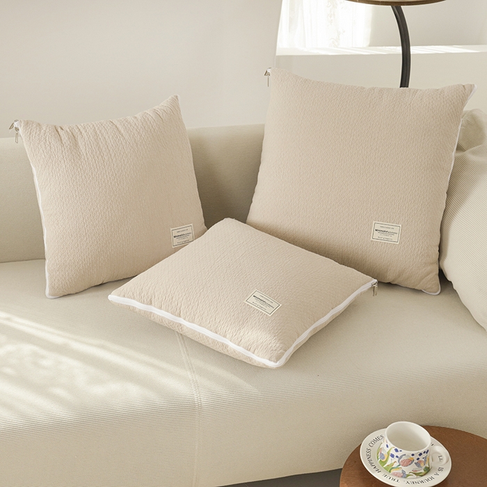 91家纺网 家纺一手货源 找家纺 番茄+ 2025新款简约全棉色织抱枕被 摩卡奶咖