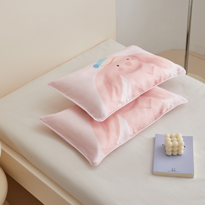 91家纺网 家纺一手货源 找家纺 （总）荷马之梦  2025新款系列——A类60s原创手绘卡通儿童枕套