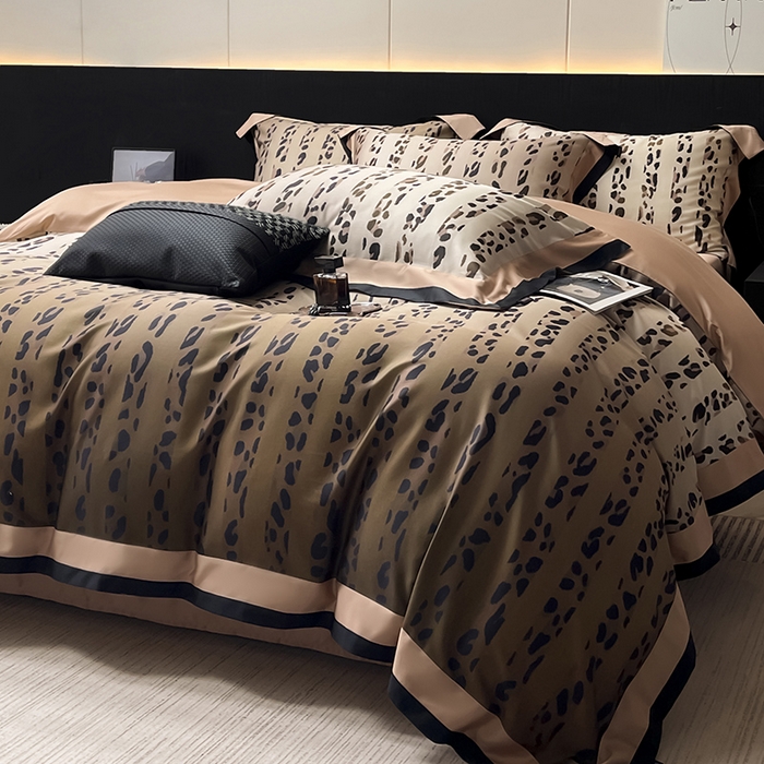 91家纺网 家纺一手货源 找家纺 乔力卡沃2025高端轻奢新品A类100支天丝棉夹棉床盖床笠四件套全棉纯棉床单加厚高端数码印花长绒棉床上用品  雨棠