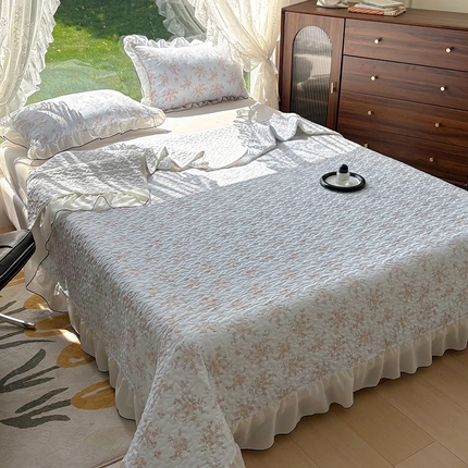 韩秀家纺 2025新款韩版花边双层纱水洗棉夹棉床盖针织棉泡泡棉床盖三件套蕾丝花边枕套 栀子花开