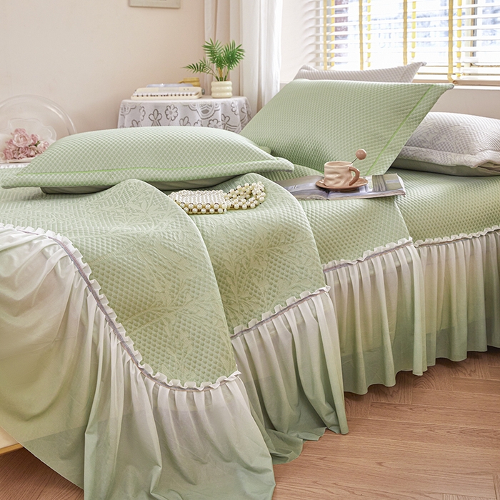 91家纺网 家纺一手货源 找家纺 桂雅居 2025春夏新款高分子凉席三件套床裙款 青草绿