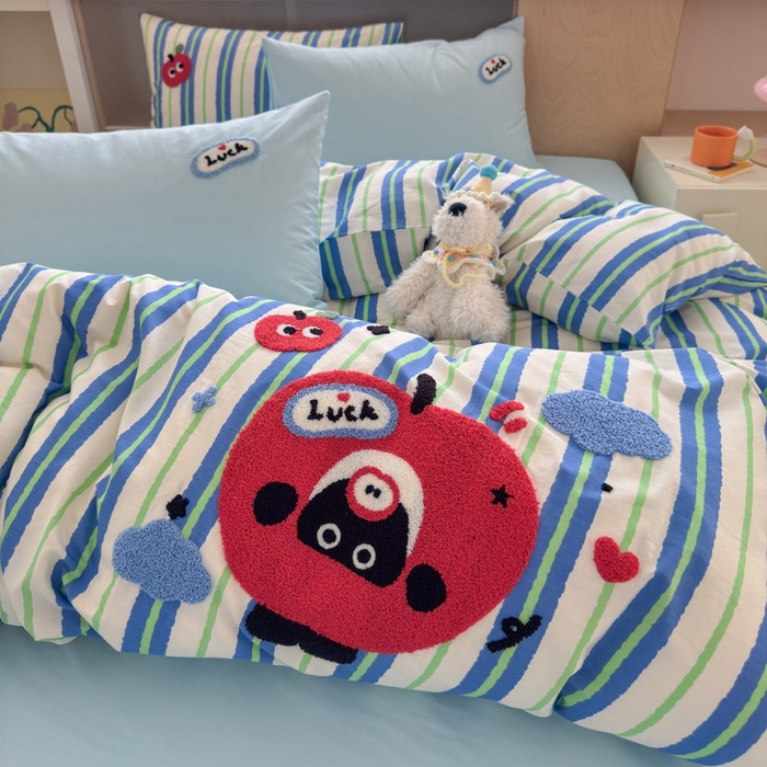 91家纺网 家纺一手货源 找家纺 如意朵2025新款全棉毛巾绣四件套 躲猫猫