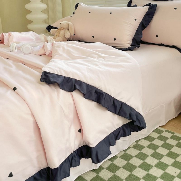 91家纺网 家纺一手货源 找家纺 绣女坊  2025新款水洗天丝夏被四件套 粉色爱心