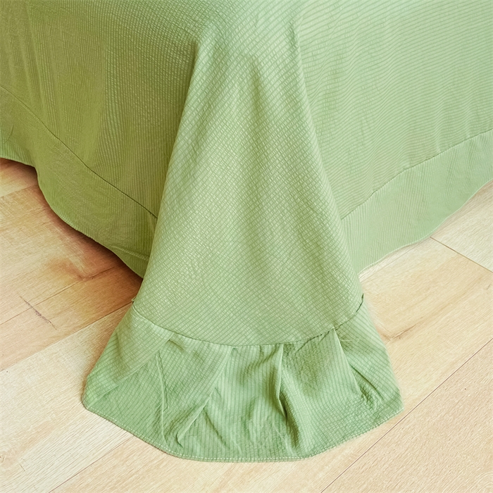 91家纺网 家纺一手货源 找家纺 南北家居 2025新款亲肤泡泡棉提花夏被 甜蜜樱桃