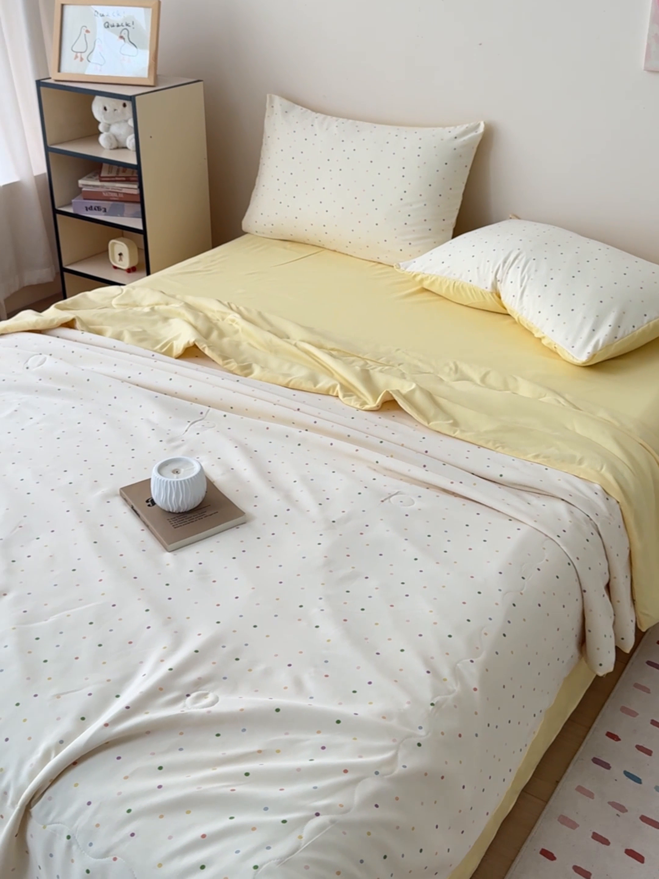 91家纺网 家纺一手货源 找家纺 南北家居 2025新款针织棉双层纱夏被四件套 晨露波点