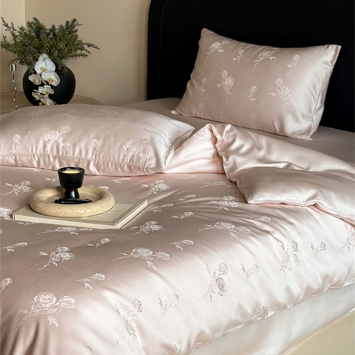 91家纺网 家纺一手货源 找家纺 FORTWO2025新款60支兰精天丝浮雕提花四件套		 白茶