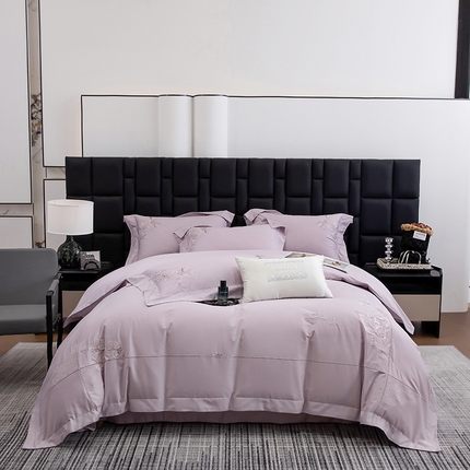 91家纺网 家纺一手货源 找家纺 张公子婚庆馆 2025新款120支新疆长绒棉居家绣花工艺系列四件套—花雾 风信紫