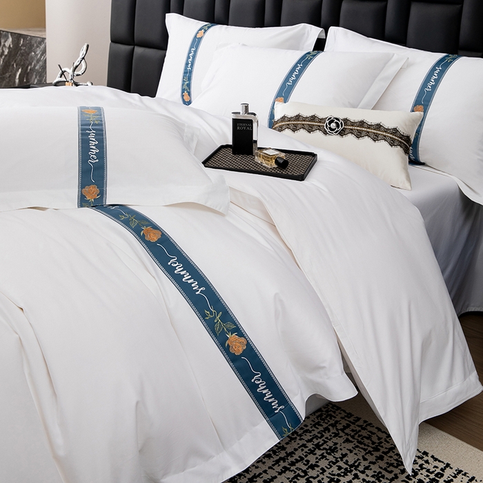 91家纺网 家纺一手货源 找家纺 优必恩 2025新款高支高密民宿酒店织带款四件套套件 蓝色花海