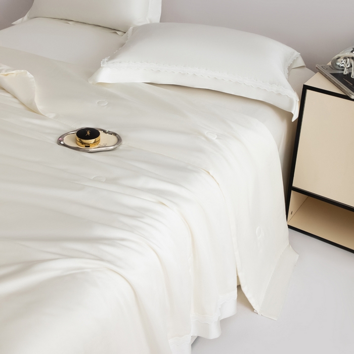 91家纺网 家纺一手货源 找家纺 桂雅居2025新款80支进口莱赛尔双丝夏被-达芙妮 象牙白