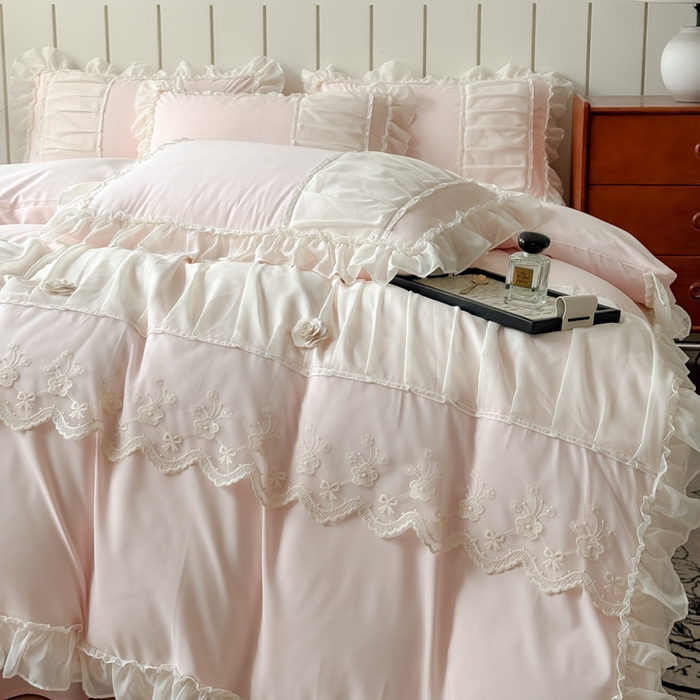 91家纺网 家纺一手货源 找家纺 狂想家 2025高定蕾丝糯小棉安妮系列四件套 蜜桃粉