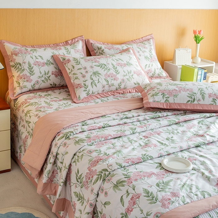 91家纺网 家纺一手货源 找家纺 晨晨家纺2025新款双面全棉床盖款三件套 萱梦