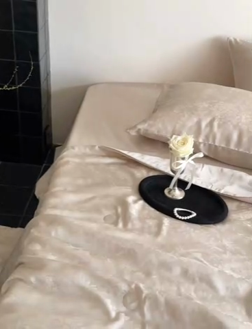 91家纺网 家纺一手货源 找家纺 鹿班家居 2025年夏季60S莱赛尔提花夏被系列-原野【标准会员-20元】 原野-香槟