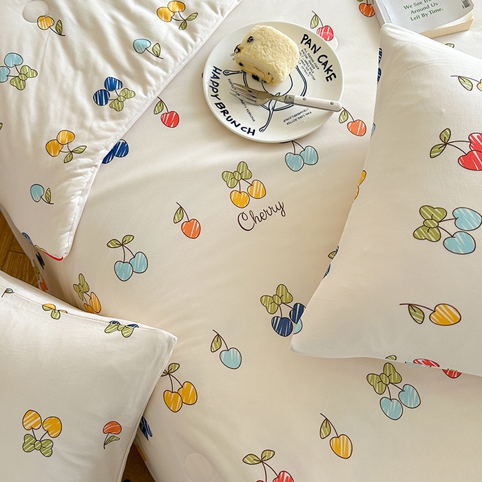 91家纺网 家纺一手货源 找家纺 麦伦家居 2025新款云柔针织棉大豆夏凉被 樱桃画