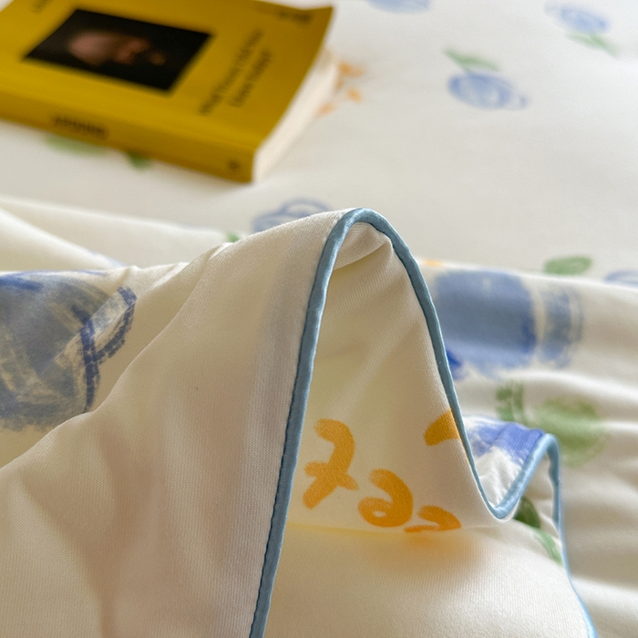 91家纺网 家纺一手货源 找家纺 麦伦家居 2025新款云柔针织棉大豆夏凉被 蓝郁金香