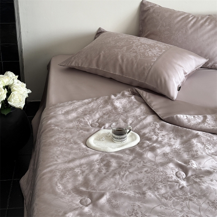 91家纺网 家纺一手货源 找家纺 鹿班家居 2025年夏季60S莱赛尔提花夏被系列-原野【标准会员-20元】 原野-豆沙