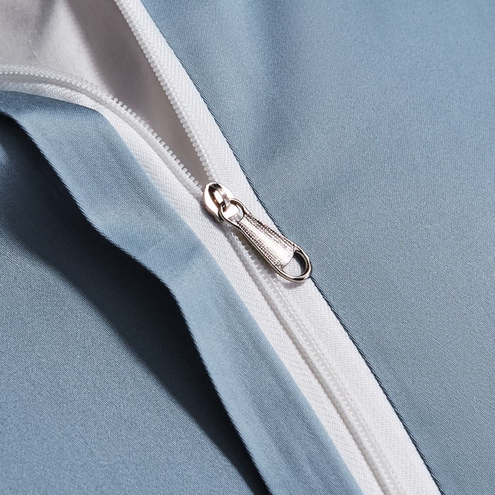 91家纺网 家纺一手货源 找家纺 沃尔居 2025新款全棉纯棉长绒棉四件套刺绣绣花纯色贡缎床笠款高端礼盒装 萨尔夫人-蓝灰