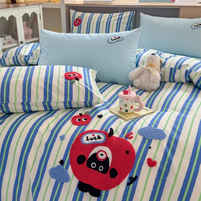 91家纺网 家纺一手货源 找家纺 如意朵2025新款全棉毛巾绣四件套 躲猫猫