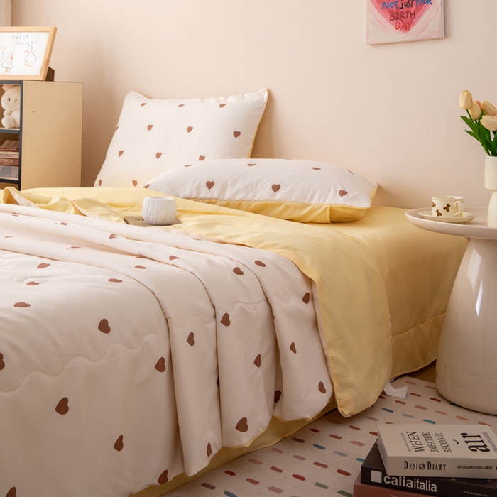 91家纺网 家纺一手货源 找家纺 南北家居 2025新款针织棉双层纱夏被四件套 钟意