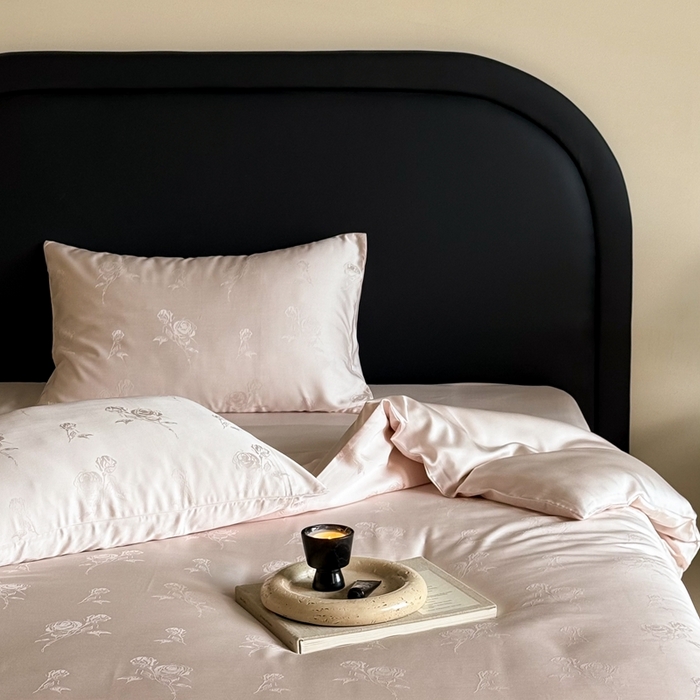 91家纺网 家纺一手货源 找家纺 （总）FORTWO2025新款60支兰精天丝浮雕提花四件套		