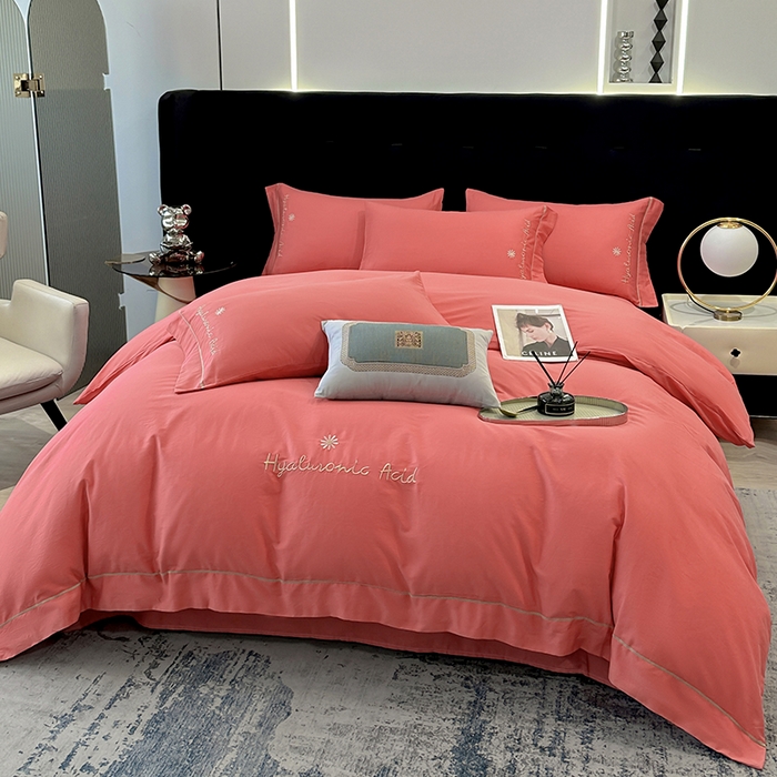 91家纺网 家纺一手货源 找家纺 （总）宇彬家纺 2025直播新款13374全棉纯棉母婴级压线一字绣纯色刺绣四件套全棉纯棉贡缎新疆长绒字母款铂金系列