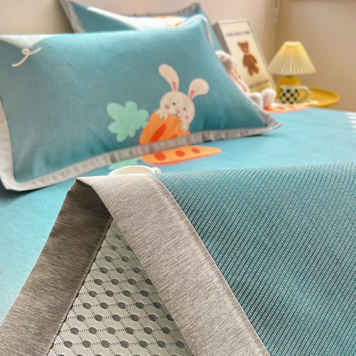 91家纺网 家纺一手货源 找家纺 典曼家纺 2025春夏新款250D冰丝宽边圆网冰丝凉席席子 萝卜兔