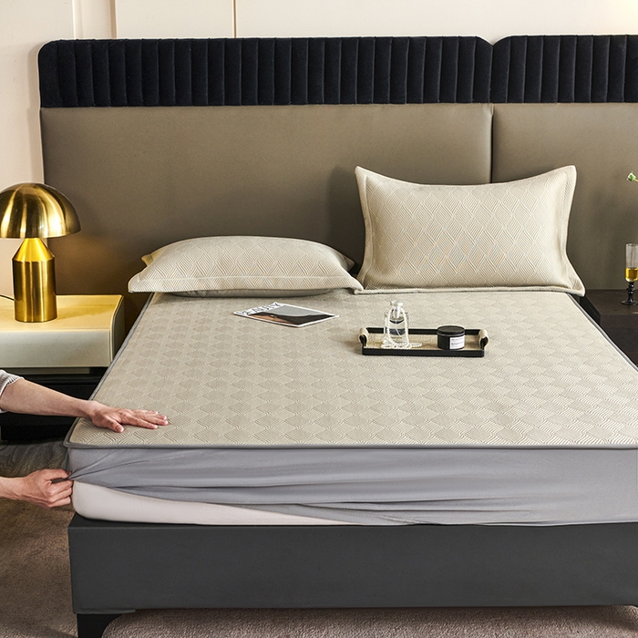 91家纺网 家纺一手货源 找家纺 桂雅居 2025新款高科技冷凝高分子超速凉感软席三件套 香槟金