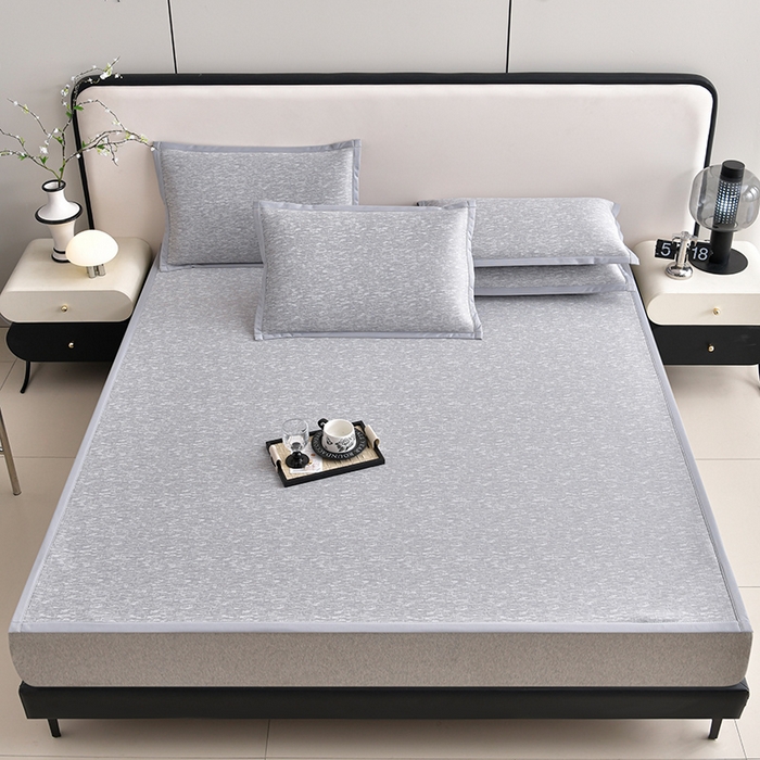 91家纺网 家纺一手货源 找家纺 慕婷家纺 2025新款凉感丝提花冰丝席 素雅灰