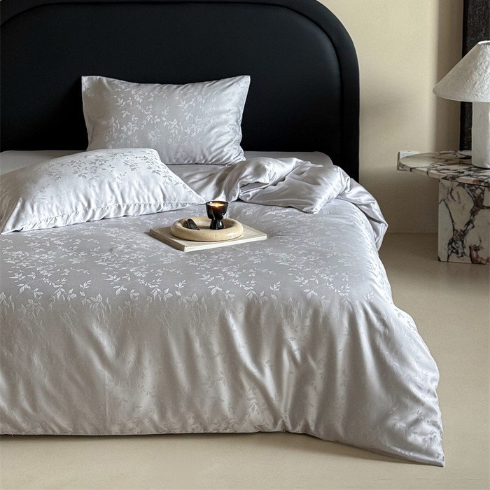 91家纺网 家纺一手货源 找家纺 FORTWO2025新款60支兰精天丝浮雕提花四件套		 慕光