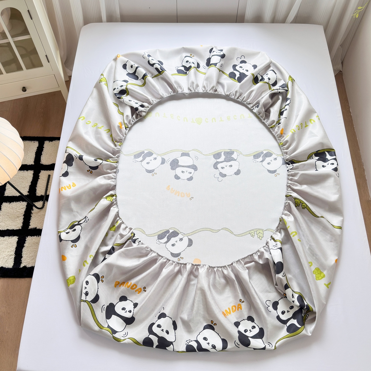 91家纺网 家纺一手货源 找家纺 乐居家纺 2025新款亲肤舒适活性印染水洗冰丝床笠 熊猫-灰