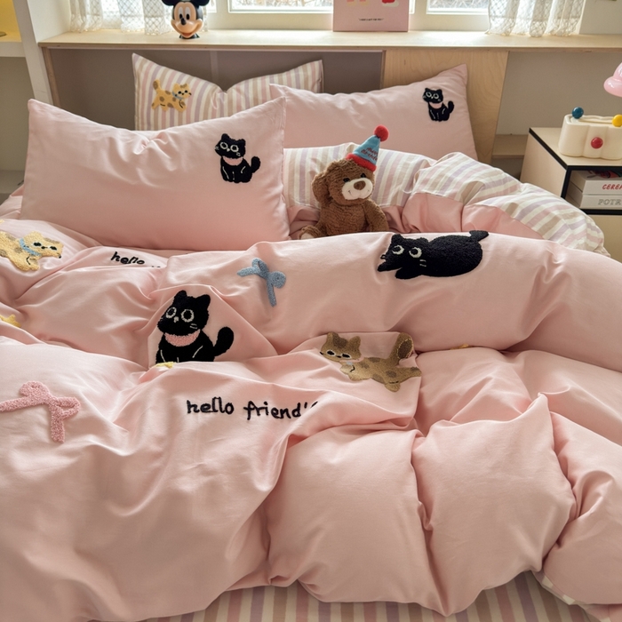 91家纺网 家纺一手货源 找家纺 如意朵2025新款全棉毛巾绣四件套 猫咪家族