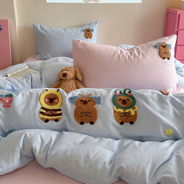 91家纺网 家纺一手货源 找家纺 TT.one 塔塔家居 2025新款全棉双层纱毛巾绣萌宠系列四件套 呆萌皮皮