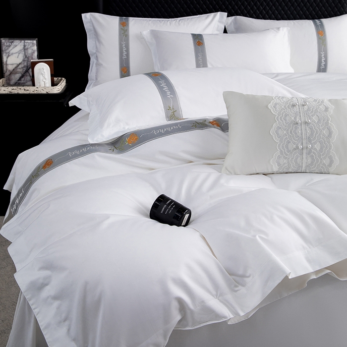 91家纺网 家纺一手货源 找家纺 优必恩 2025新款高支高密民宿酒店织带款四件套套件 浅青