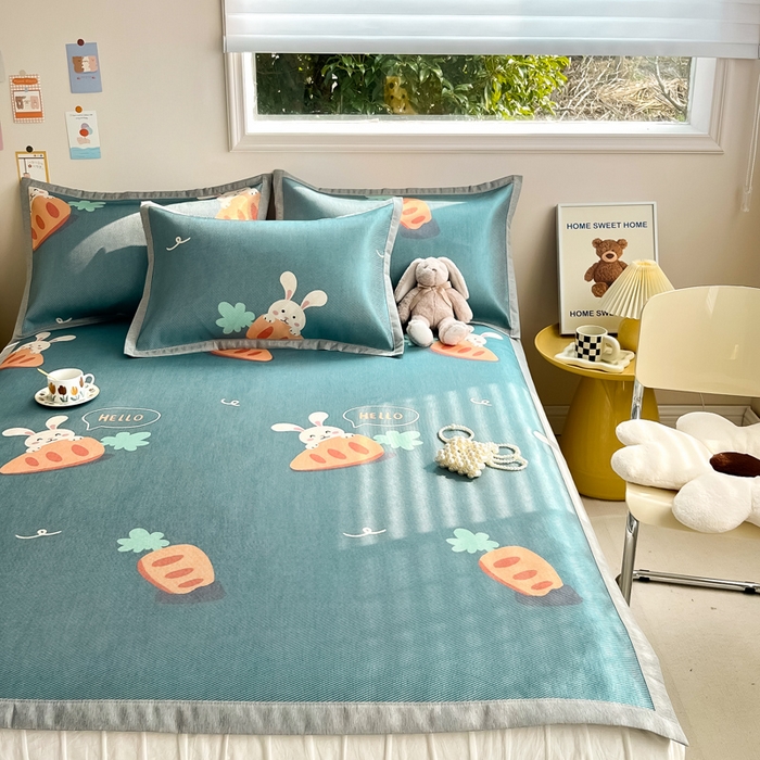 91家纺网 家纺一手货源 找家纺 典曼家纺 2025春夏新款250D冰丝宽边圆网冰丝凉席席子 萝卜兔