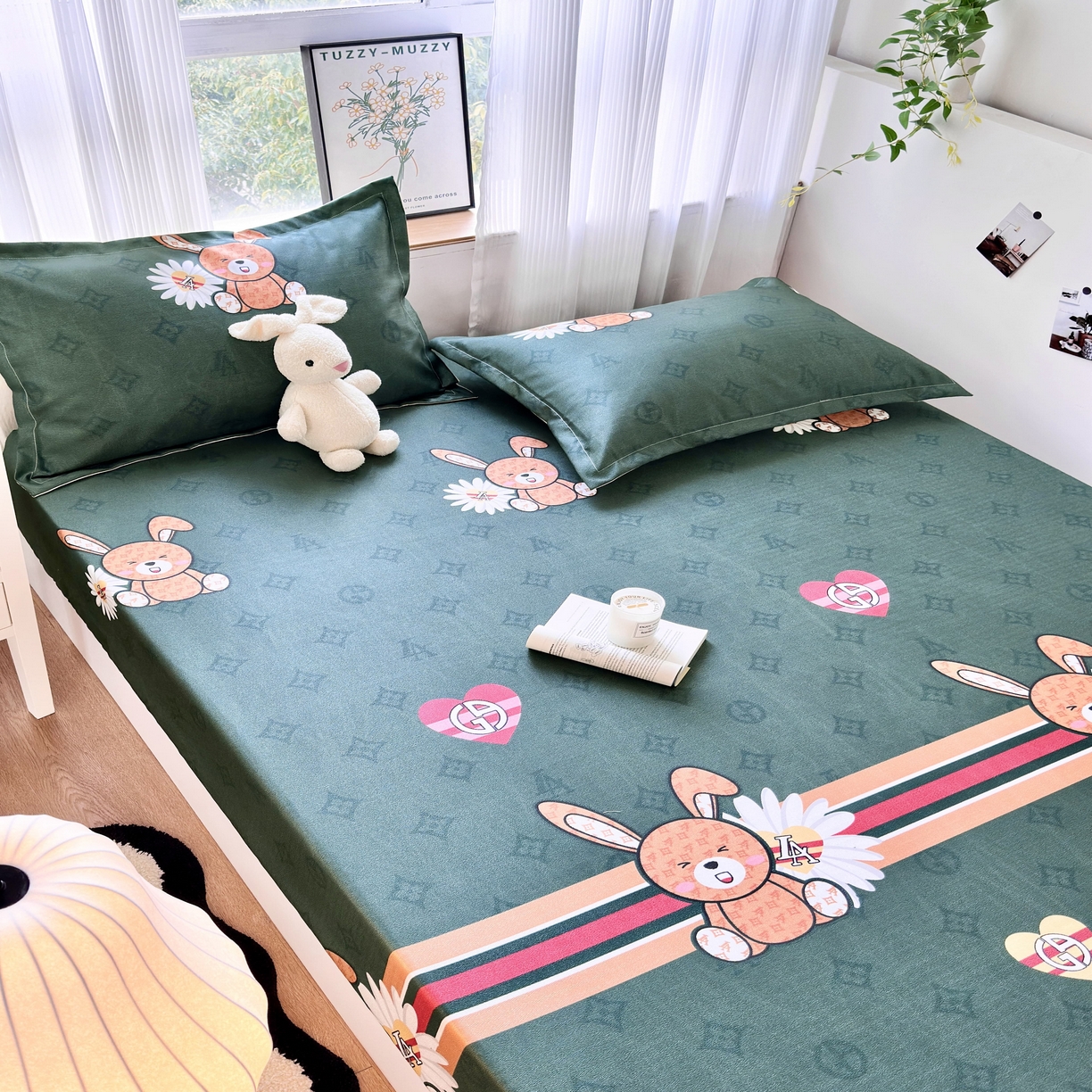 91家纺网 家纺一手货源 找家纺 乐居家纺 2025新款亲肤舒适活性印染水洗冰丝床笠 米妮兔-绿