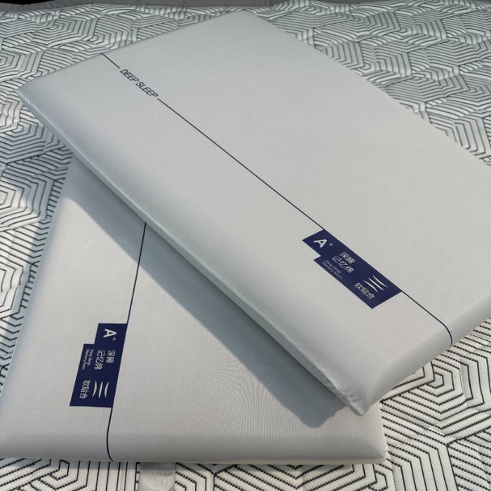 91家纺网 家纺一手货源 找家纺 野马寝具跨境电商2025新款亚某朵星球深睡记忆枕枕头枕芯 记忆枕三芯款40*70/10公分一只