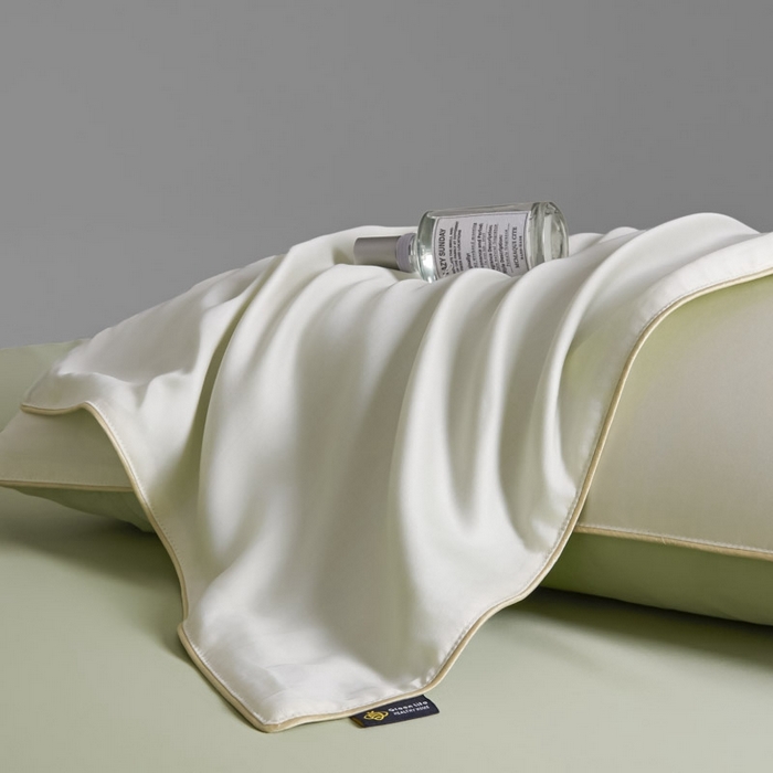 91家纺网 家纺一手货源 找家纺 AB家纺2025新品A类莱赛尔双拼50天丝空调夏被四件套 珍珠白-梨花黄