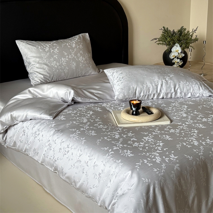 91家纺网 家纺一手货源 找家纺 FORTWO2025新款60支兰精天丝浮雕提花四件套		 慕光