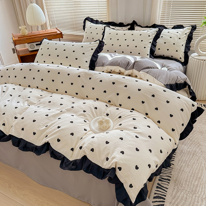 91家纺网 家纺一手货源 找家纺 佳一家纺 2025新款亲肤水洗棉四件套系列 爱心点点