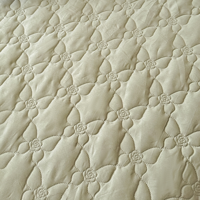 91家纺网 家纺一手货源 找家纺 好阁家纺 2025新款100支全棉蚕丝豆邦纤维床盖 绿墨